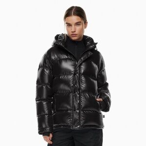Aritizia Super Puff